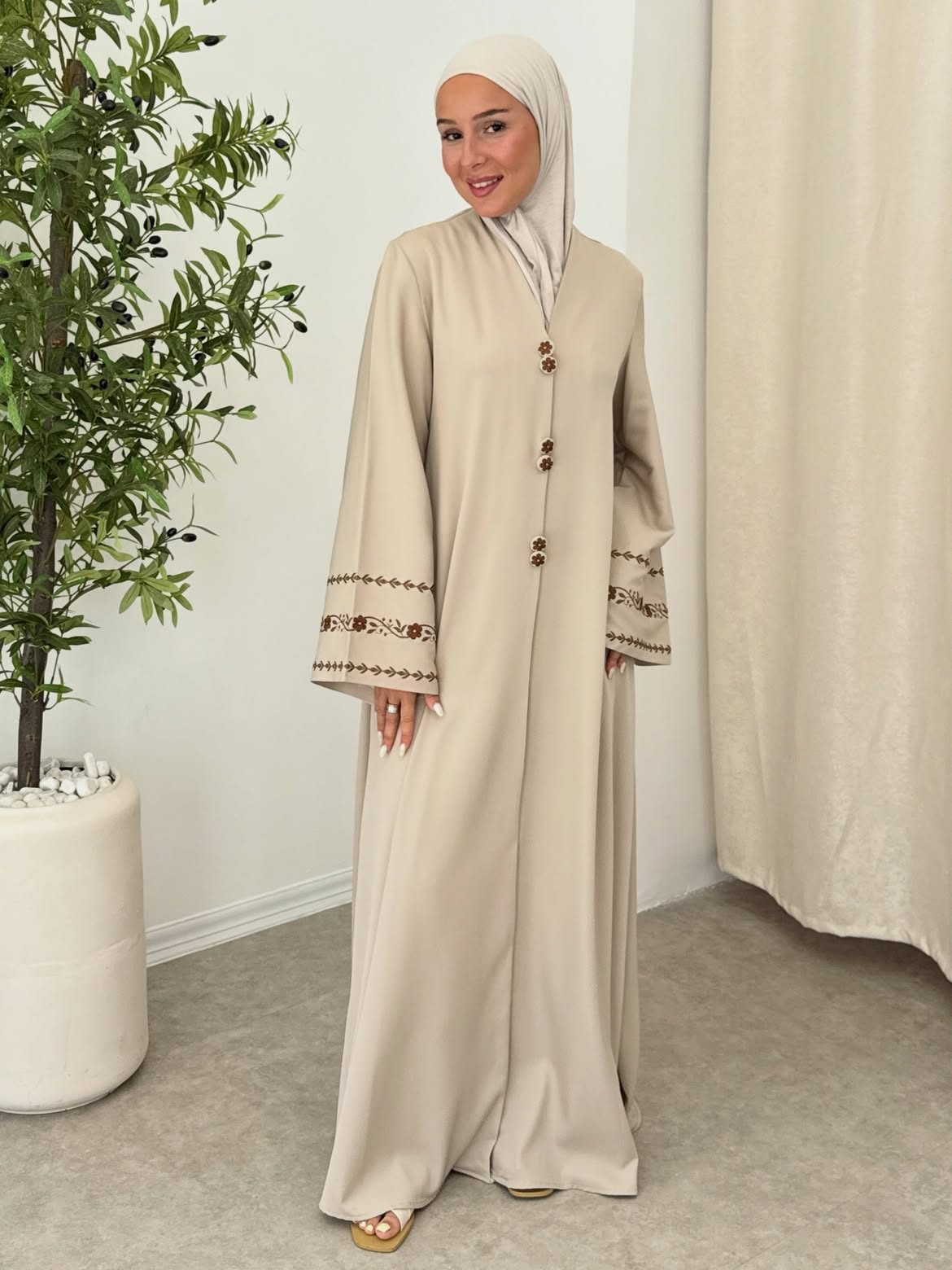 ABAYA LONA